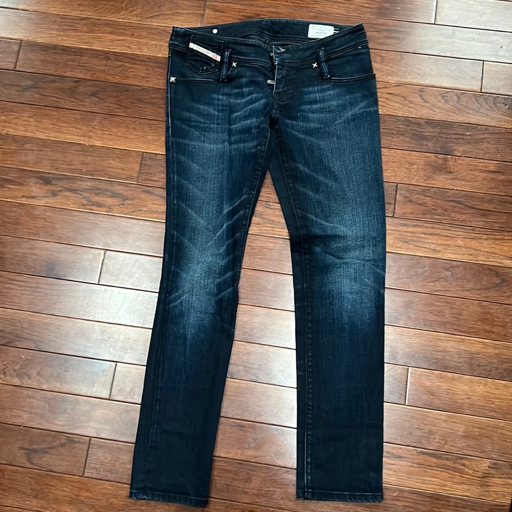 Diesel jeans, straight cut, low rise.